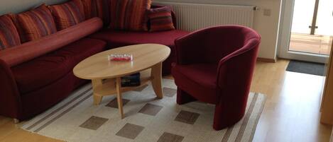 Télévision, table de tennis de table