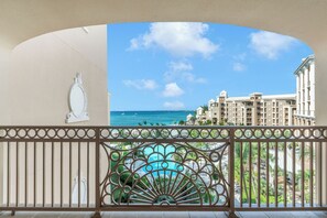 Property grounds - 2BR Resort/Ocean View Residence at The Ritz Carlton Resort (Seven Mile Beach)