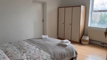 Room, 1 Bedroom, City View | 1 bedroom