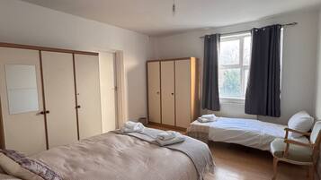 Room, 1 Bedroom, City View | 1 bedroom