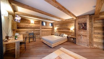 Luxury-Vierbettzimmer, Bergblick