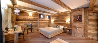 安布羅西尼飯店  