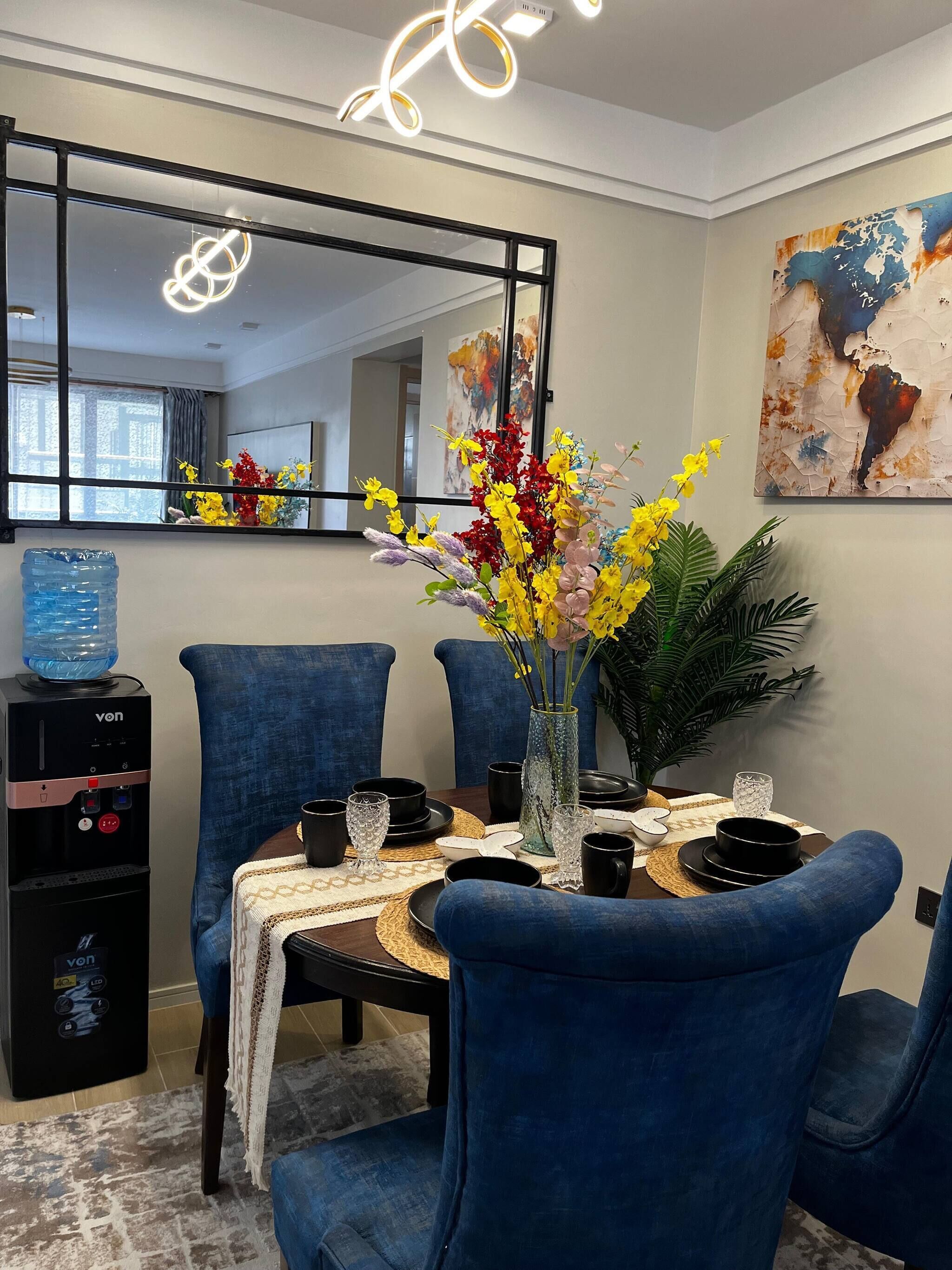 Apartamento, 2 quartos, para fumantes, sacada | Sala de jantar