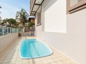 Apartamento básico | Piscina | Piscina externa