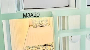 Shared Dormitory, 1 Bedroom, Smoking, Balcony