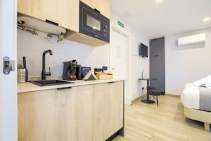 Interior - Dobo Madrid SB20 (Madrid)