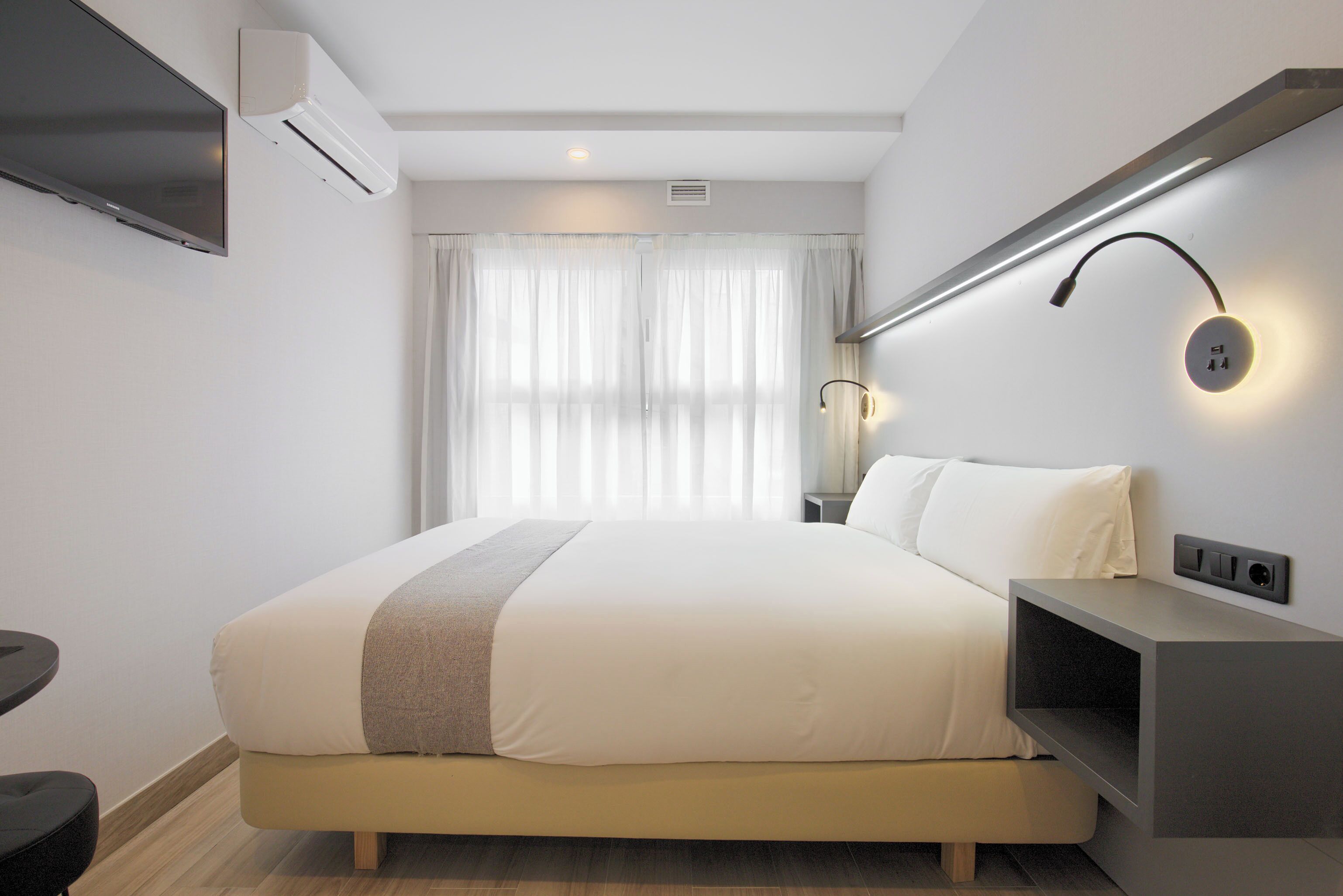 Double Room, Refrigerator | Iron/ironing board, free WiFi