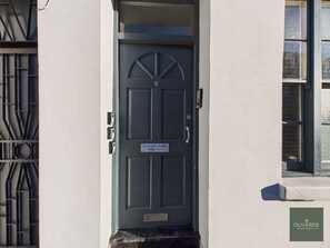 Exterior detail - Urban Central 2-BR Retreat - Work | Leisure | Great Transport Links (Birmingham)