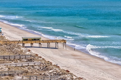 Private Pool Carolina Beach Rental | Dog Friendly + Luxury Finishes, Sleeps 9