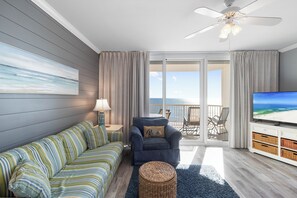 TV, video games - The Beach Club 1102D by Liquid Life (Gulf Shores)