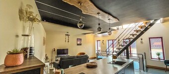 Modern Loft with Jacuzzi and Roof Top in Baccarat