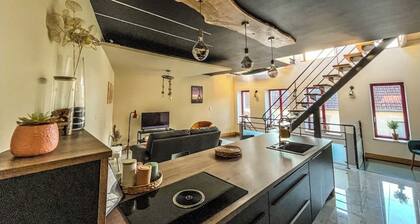 Modern Loft with Jacuzzi and Roof Top in Baccarat