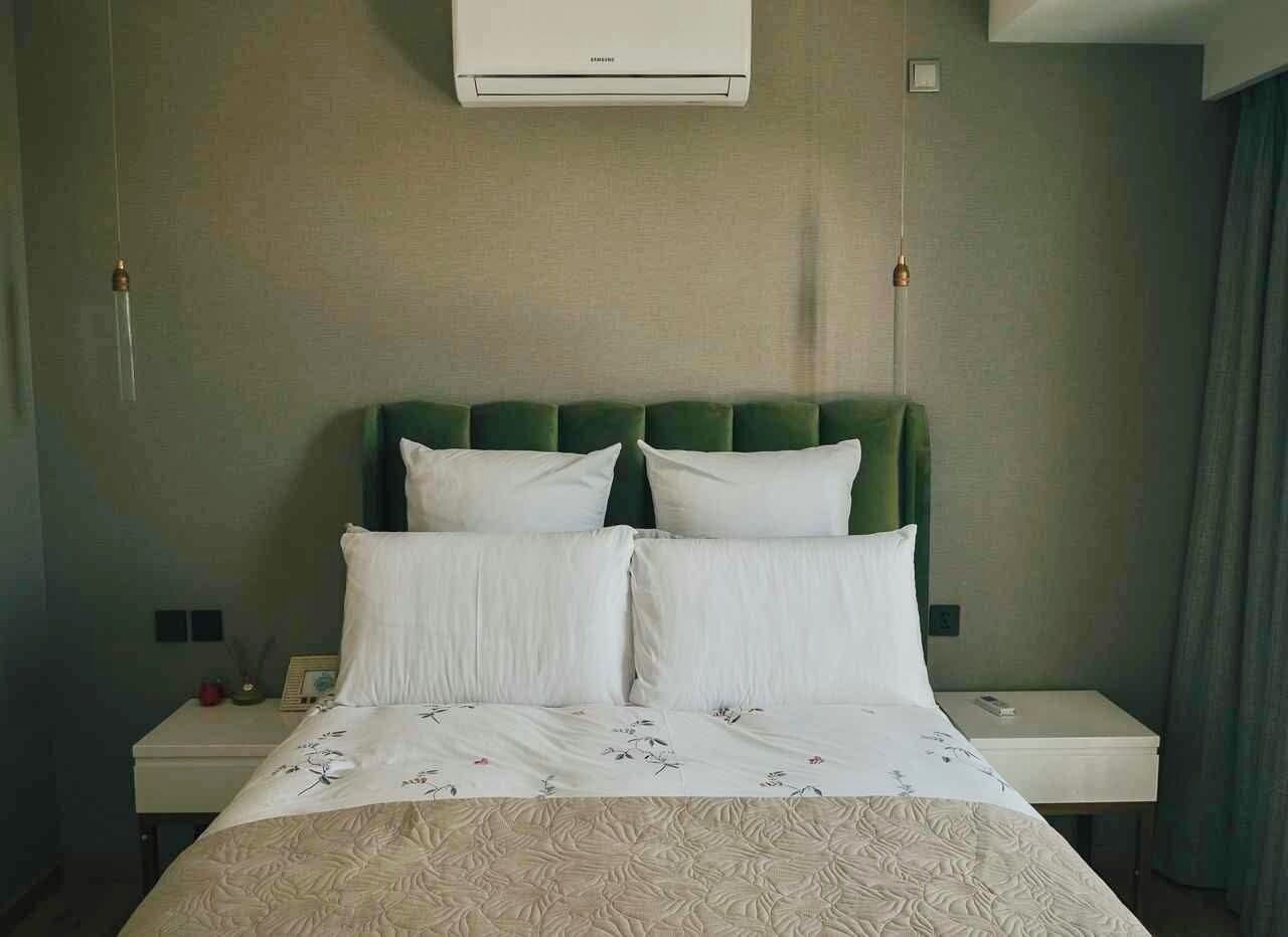 2 habitaciones, tabla de planchar con plancha, wifi y ropa de cama 