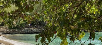 Luxury 12 Bedroom Villa for large Groups, with private beach and pool