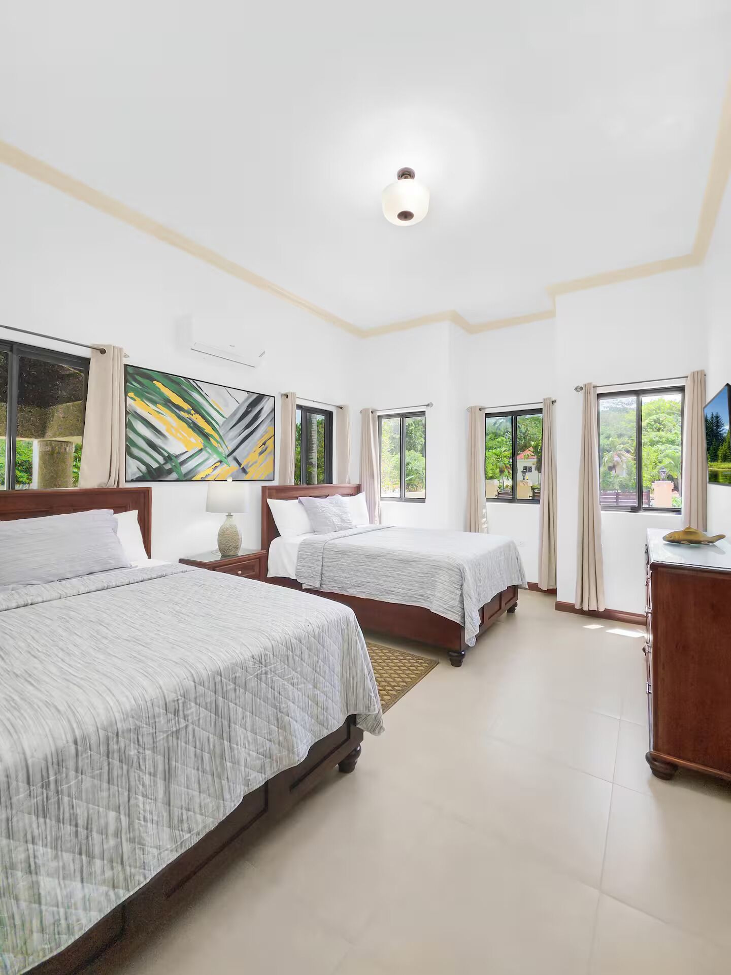 12 bedrooms, iron/ironing board, WiFi, bed sheets