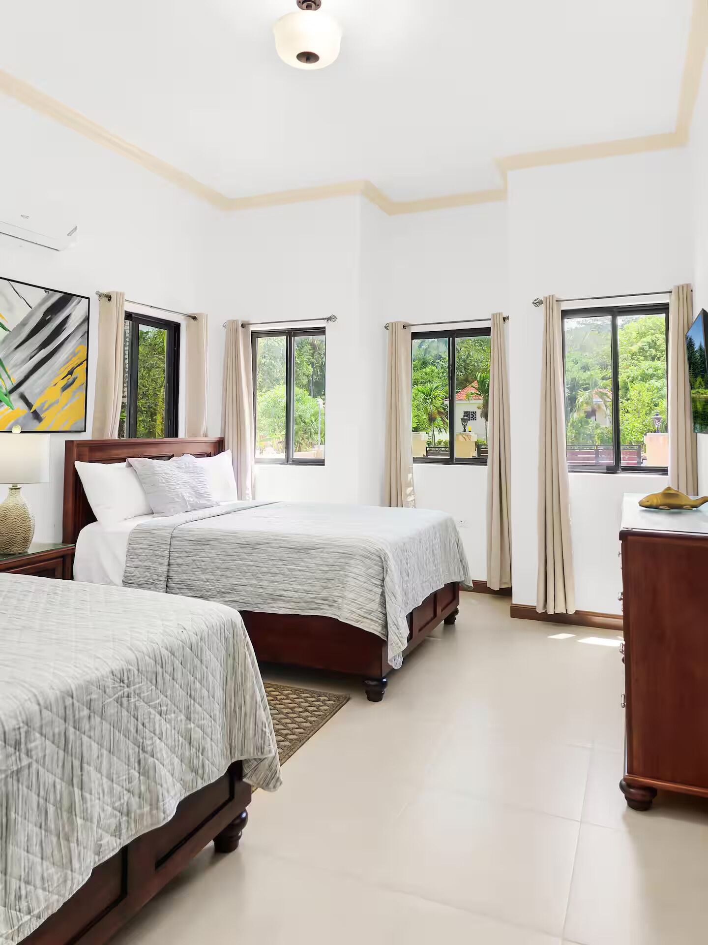 12 bedrooms, iron/ironing board, WiFi, bed sheets