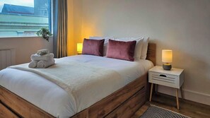 2 Schlafzimmer, Bügeleisen/Bügelbrett, WLAN, Bettwäsche