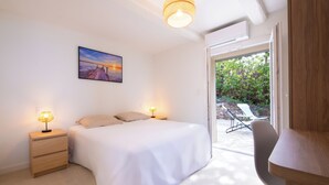 4 chambres, fer et planche à repasser, Wi-Fi gratuit, draps fournis