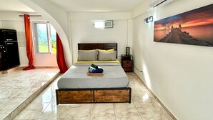 3 bedrooms, iron/ironing board, free WiFi, bed sheets - 3-bedroom villa in beautiful Rio San Juan with cool breeze (Rio San Juan)