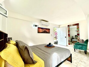 3 bedrooms, iron/ironing board, free WiFi, bed sheets - 3-bedroom villa in beautiful Rio San Juan with cool breeze (Rio San Juan)