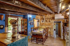 Dining - Rural House 'Es Pou De Son Vent' with Private Pool, Terrace & Wi-Fi (Santa Maria del Camí)