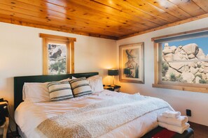 2 chambres, fer et planche à repasser, Wi-Fi gratuit, draps fournis