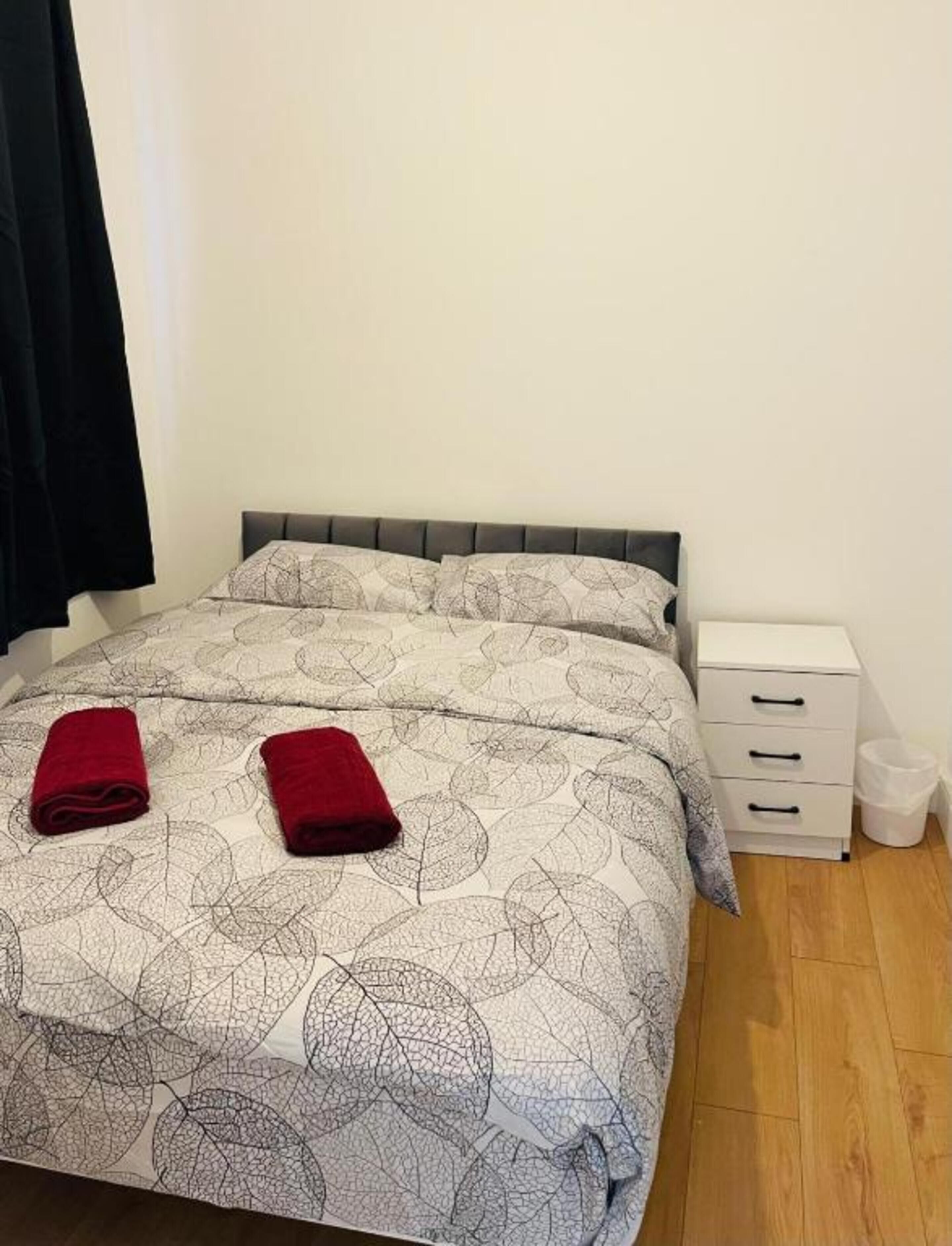 Standard Double Room | Iron/ironing board, free WiFi, bed sheets