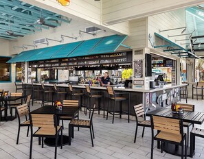 Bar (a l'allotjament)