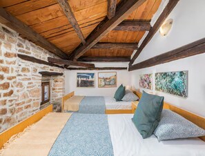 單棟房屋 | 4 間睡房、熨斗/熨衫板、床單