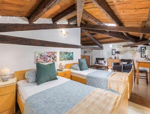 Maison | 4 chambres, fer et planche à repasser, draps fournis