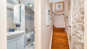 Maison | Salle de bain | SĂšche-cheveux