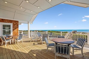 Outdoor dining - Fearing -- Brand New Oceanfront -- Ready for 2026! (Corolla)