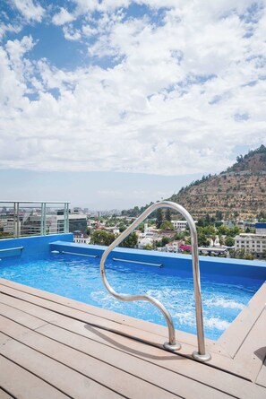 Pool - Chic 1BR Flat  Heart of Providencia Urban Style (Providencia)
