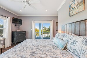 4 bedrooms, free WiFi, bed sheets - Wild Horses -- Gorgeous Pet Friendly home in Corolla Bay (Corolla)