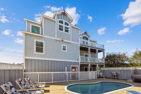 Luokittelematon kuva, 1 kautta 56, painike