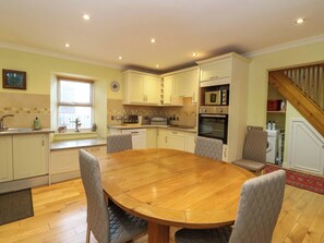 Dining - 78 Findhorn (Forres)