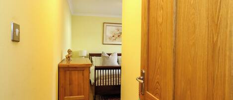 3 間睡房、獨特設計、獨特裝修、免費 Wi-Fi