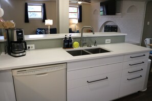 Microwave, oven, stovetop, dishwasher