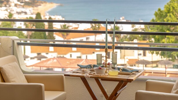 Property grounds - Ocean glimpse - Private condominium (Albufeira)