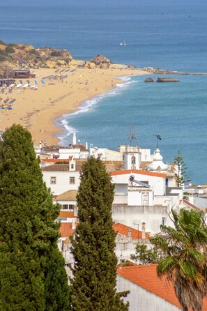 Beach nearby - Ocean glimpse - Private condominium (Albufeira)