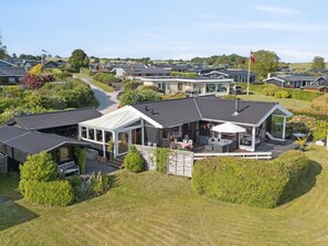 Exterior - "Viggo" - 200m from the sea by Interhome (Rønde)
