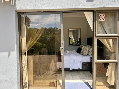 Golden Acres modern charm - 2325