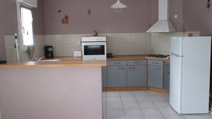 Private kitchen - Gite in the heart of the Périgord Noir (Tamniès)