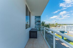 Property grounds - Destin West Villa 410 - Relaxing Gulfside Escape for Four (Fort Walton Beach)