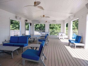 Outdoor dining - Golf Cart, Resort Pools, Sandy Beach, Pickleball (Michigan City)