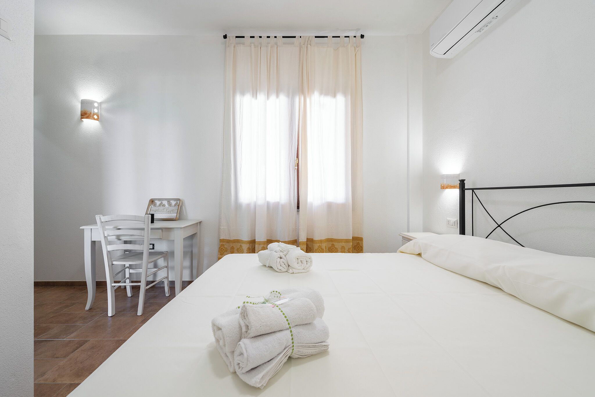 Room, 1 Double Bed | Free WiFi