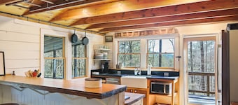 New Listing I Mountain Views I Luxury Cabin I Beautiful Design<br>Host has over 300 5 star reviews with Amelia Island Properties