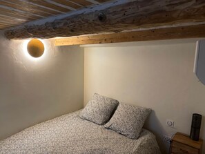 2 bedrooms, in-room safe, iron/ironing board, WiFi