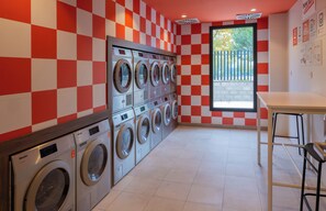 Interior - Stephouse Pozuelo Europa (Coslada)