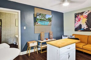 Apartment, 1 Queen Bed, Kitchen, Garden View (Rainbow Falls 4) | Interior - Rainbow Falls 4 Stay for 2 (Oakland Park)